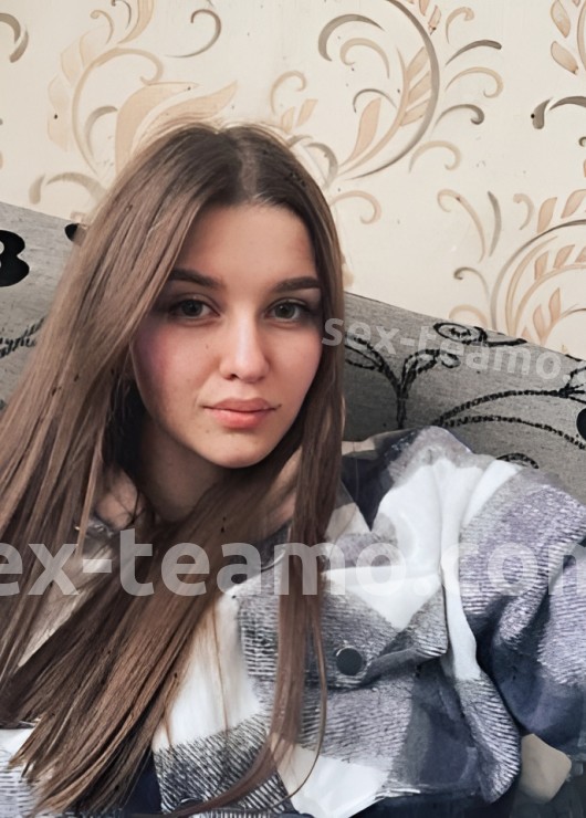 Софи привлекательная девушка из Белоомута цена от 3000 руб