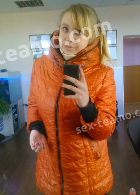 Мелани привлекательная девушка из Белоомута цена от 3000 руб