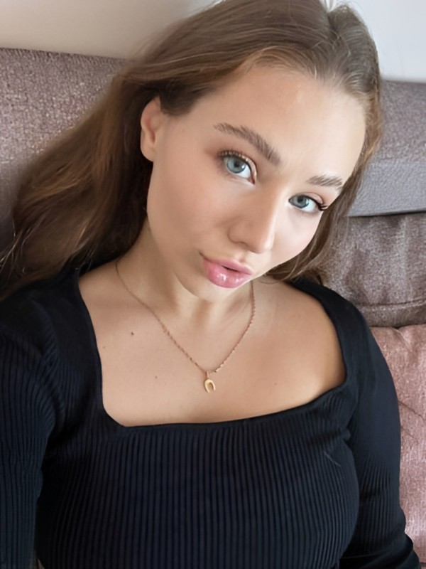 Элина из Белоомута